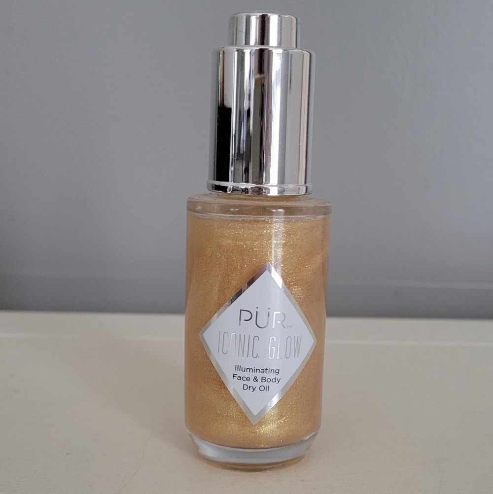 PUR Iconic Glow Illuminating Dry Oil